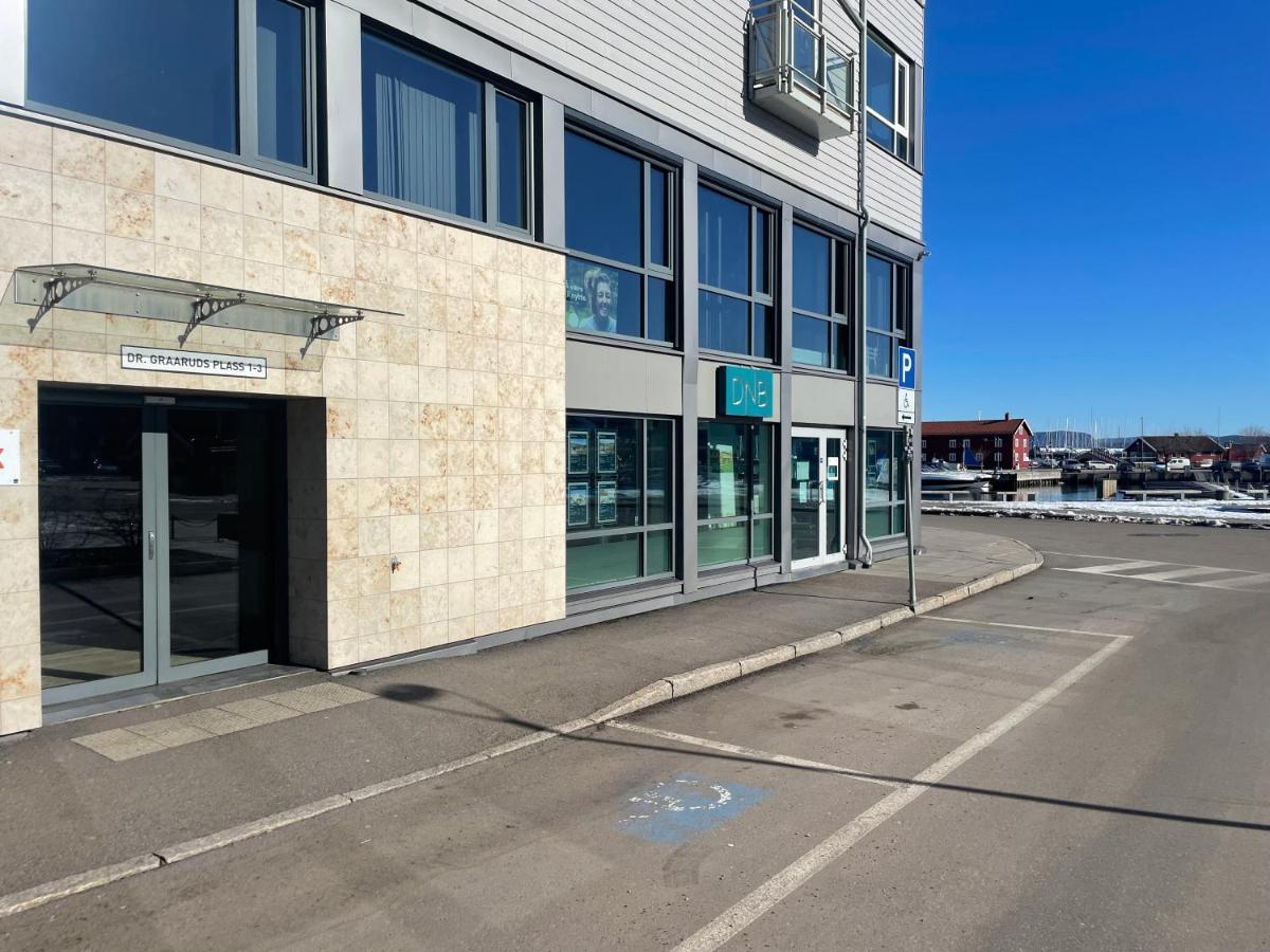 Holmestrand, Leilighet Pa Bryggekanten Buitenkant foto